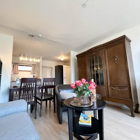 Eidumhüs Apartment *